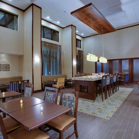 Hampton Inn & Suites Philadelphia/Bensalem Εξωτερικό φωτογραφία