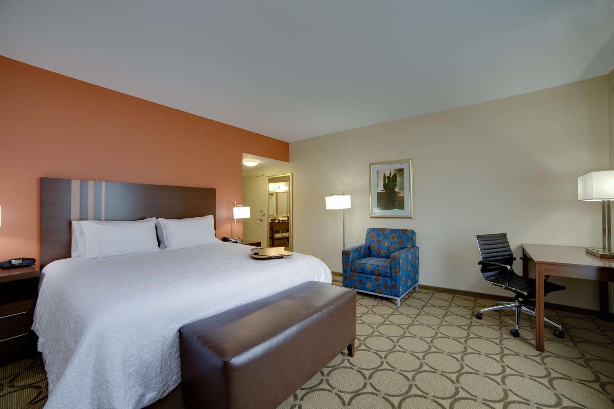 Hampton Inn & Suites Philadelphia/Bensalem Εξωτερικό φωτογραφία