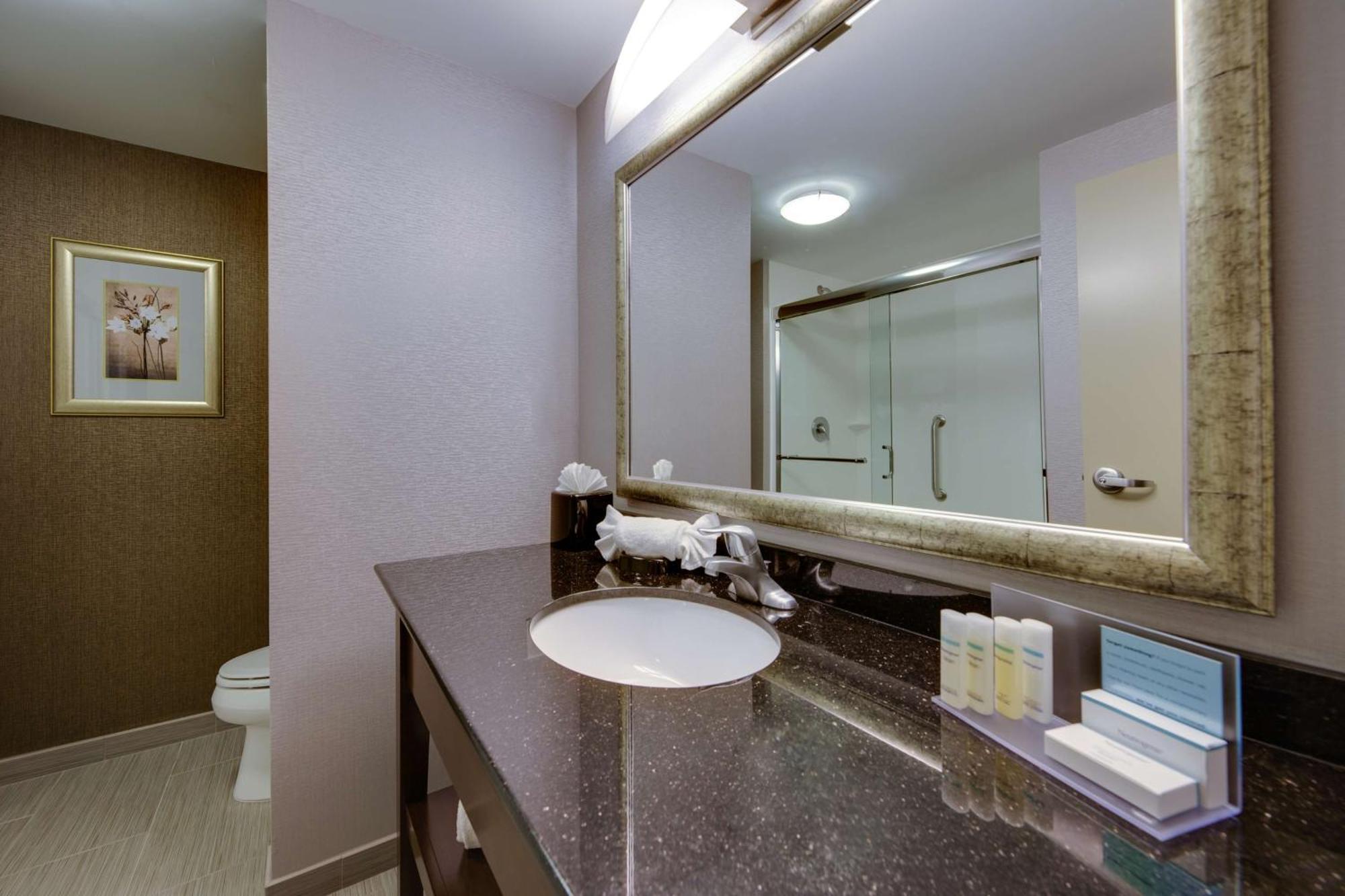 Hampton Inn & Suites Philadelphia/Bensalem Εξωτερικό φωτογραφία