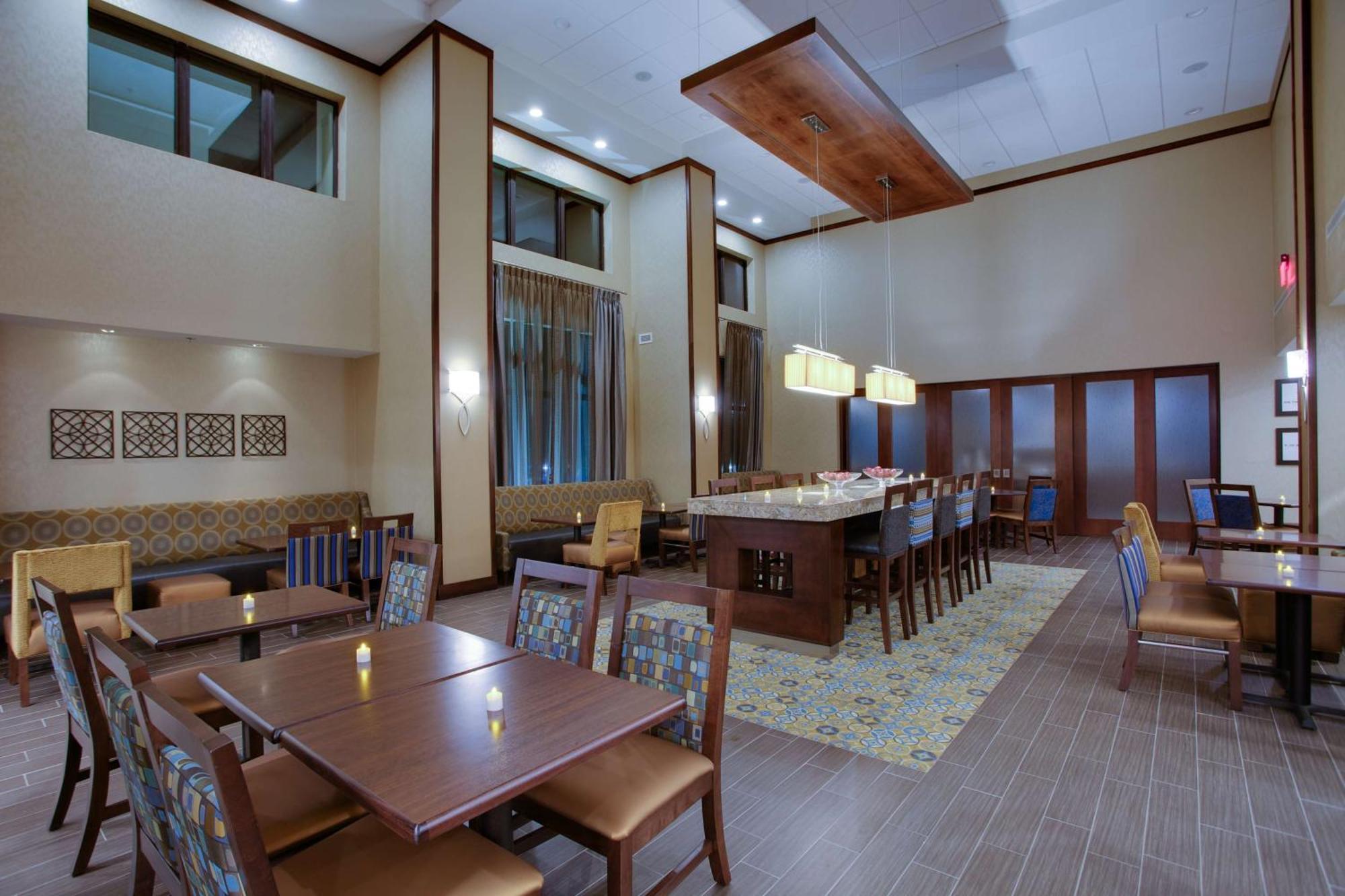 Hampton Inn & Suites Philadelphia/Bensalem Εξωτερικό φωτογραφία