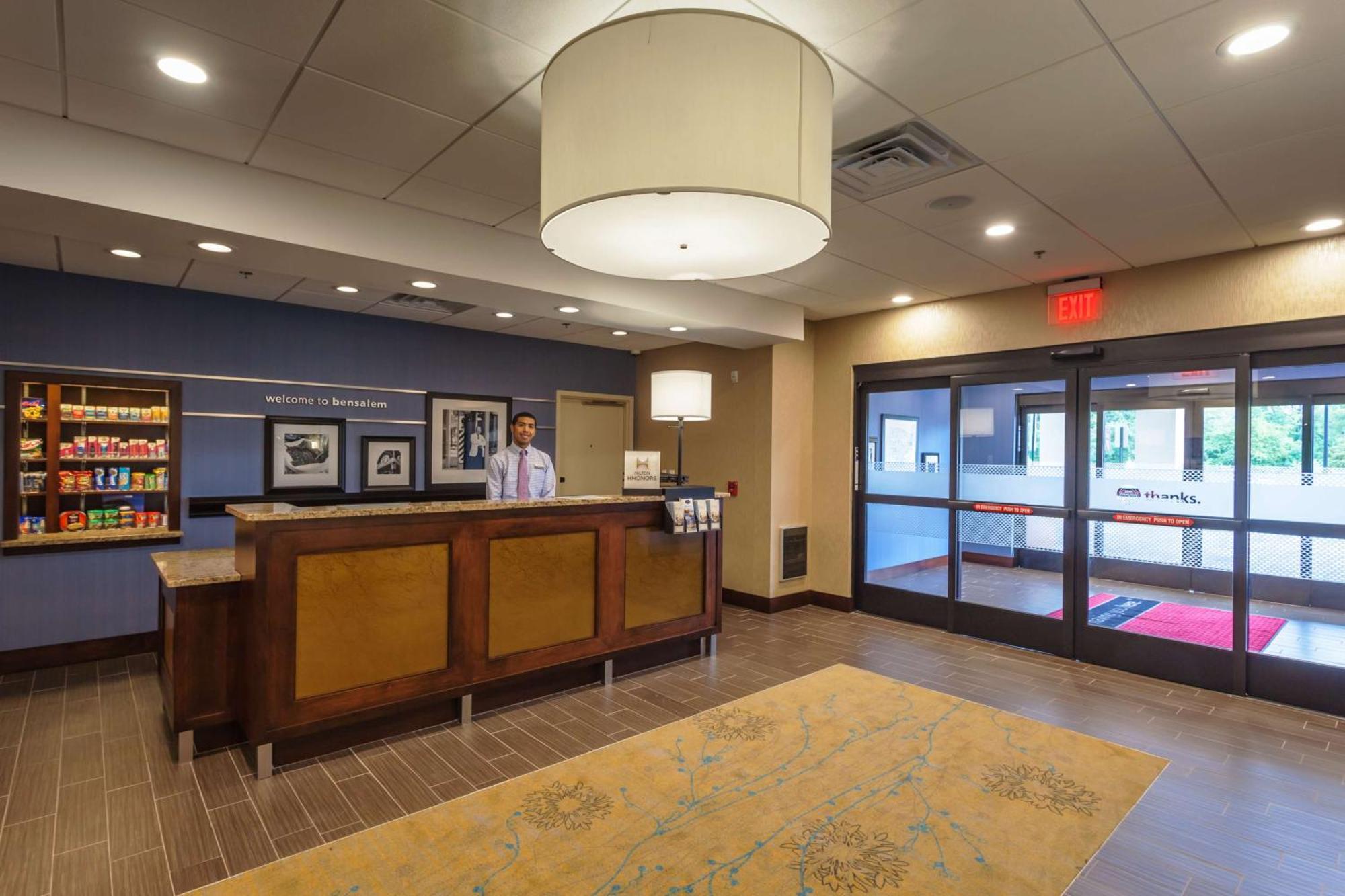 Hampton Inn & Suites Philadelphia/Bensalem Εξωτερικό φωτογραφία
