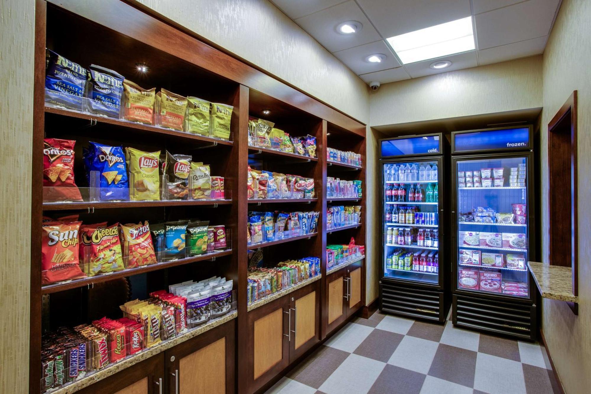 Hampton Inn & Suites Philadelphia/Bensalem Εξωτερικό φωτογραφία