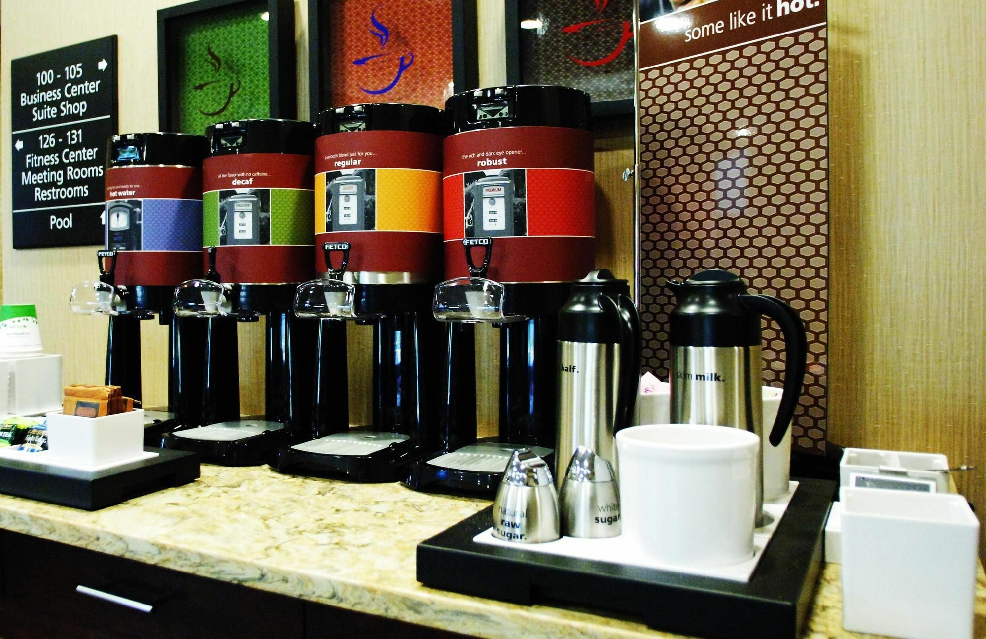 Hampton Inn & Suites Philadelphia/Bensalem Εξωτερικό φωτογραφία